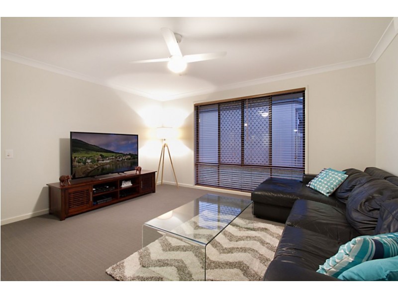 15 Santa Clara Rise, Upper Coomera QLD 4209