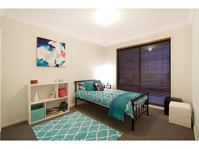 15 Santa Clara Rise, Upper Coomera QLD 4209