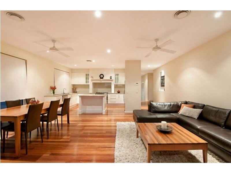 17 Impeccable Circuit, Coomera Waters QLD 4209