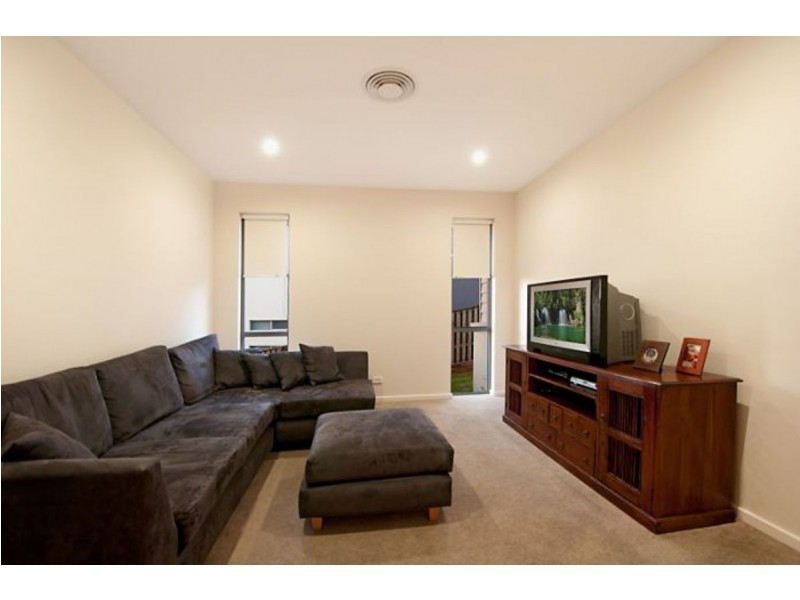 17 Impeccable Circuit, Coomera Waters QLD 4209