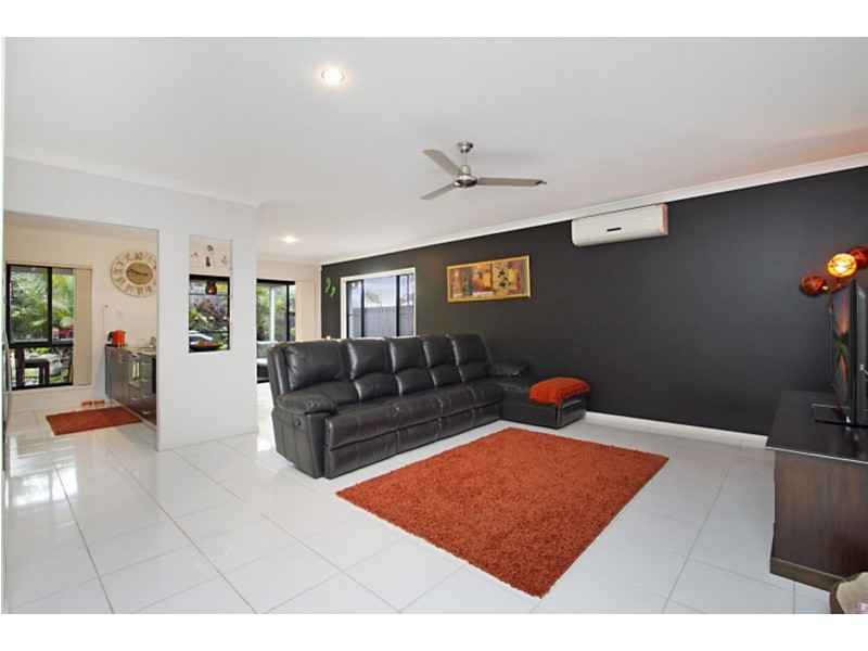 31 Christopher Street, Pimpama QLD 4209