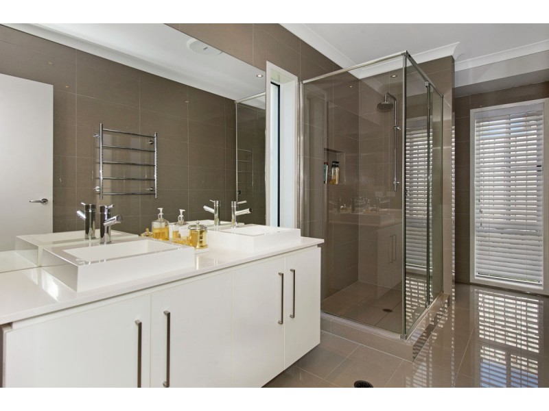 24 Warrandyte Street, Upper Coomera QLD 4209