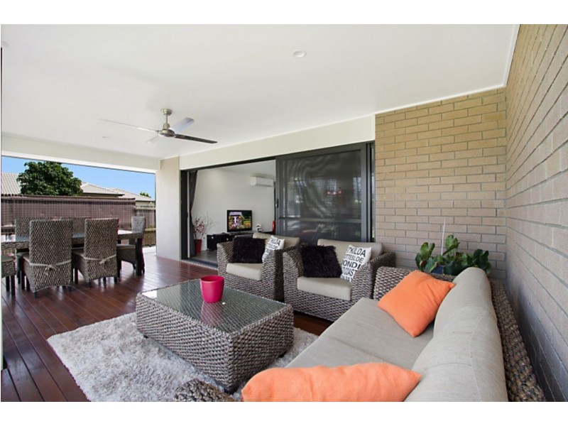 18 Undarra Street, Pimpama QLD 4209