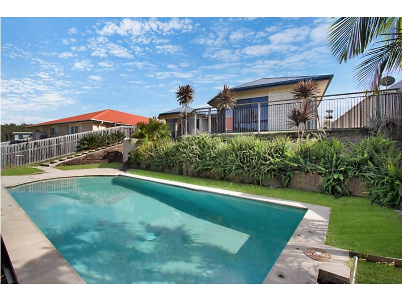 117 Wunburra Circle, Pacific Pines QLD 4211