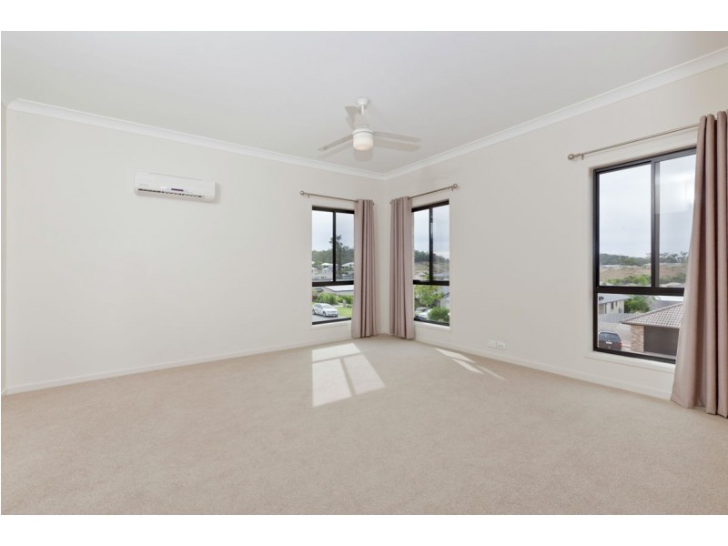 12 Sundew Crescent, Upper Coomera QLD 4209