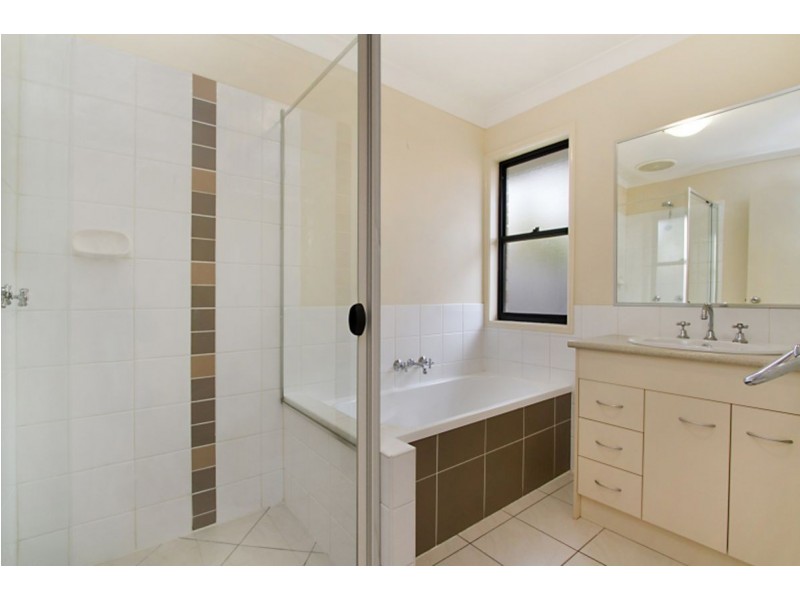 51 Billinghurst Crescent, Upper Coomera QLD 4209