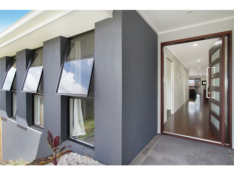 26 Currawong Crescent, Upper Coomera QLD 4209