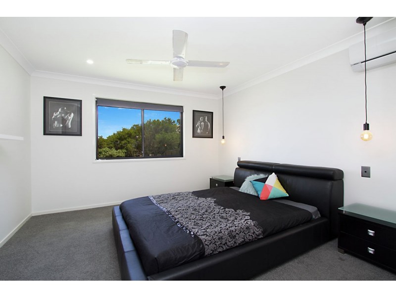 26 Currawong Crescent, Upper Coomera QLD 4209