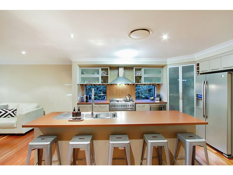 27 Candlebark Circuit, Upper Coomera QLD 4209