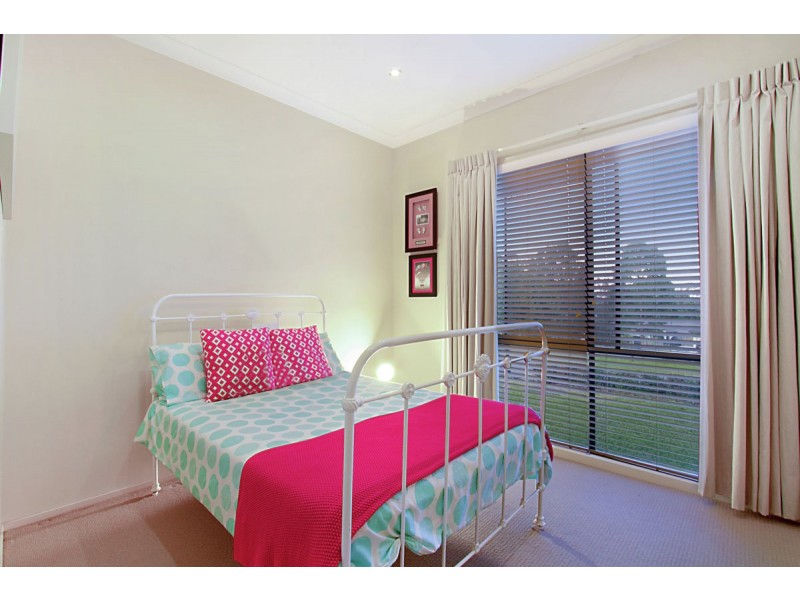 27 Candlebark Circuit, Upper Coomera QLD 4209