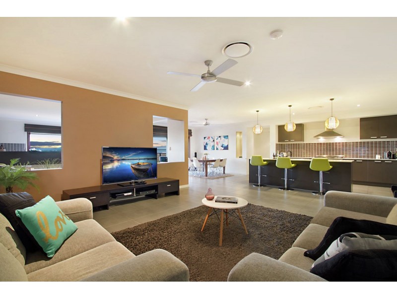 25 Abercrombie Crescent, Upper Coomera QLD 4209