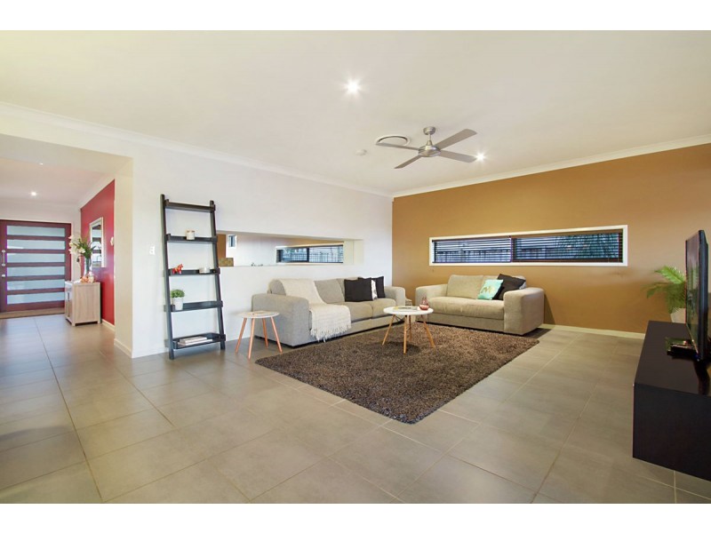 25 Abercrombie Crescent, Upper Coomera QLD 4209