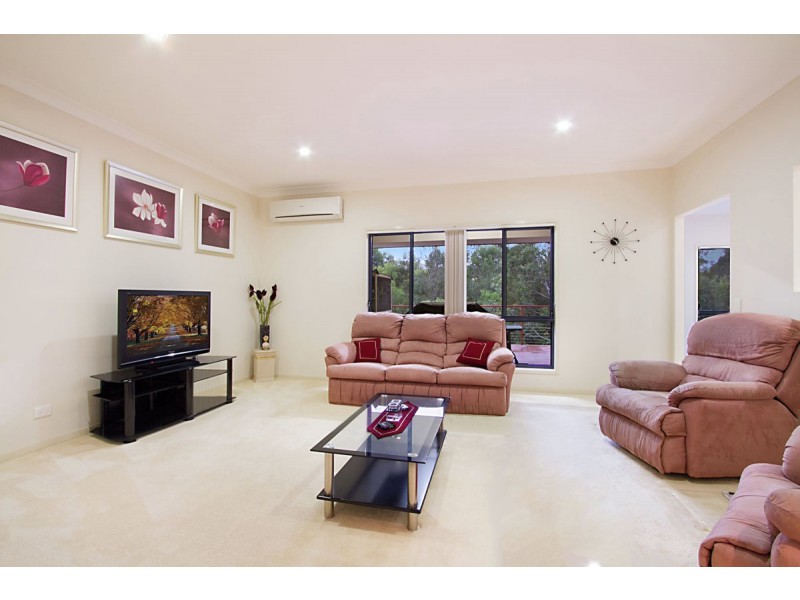 27 Lysterfield Rise, Upper Coomera QLD 4209