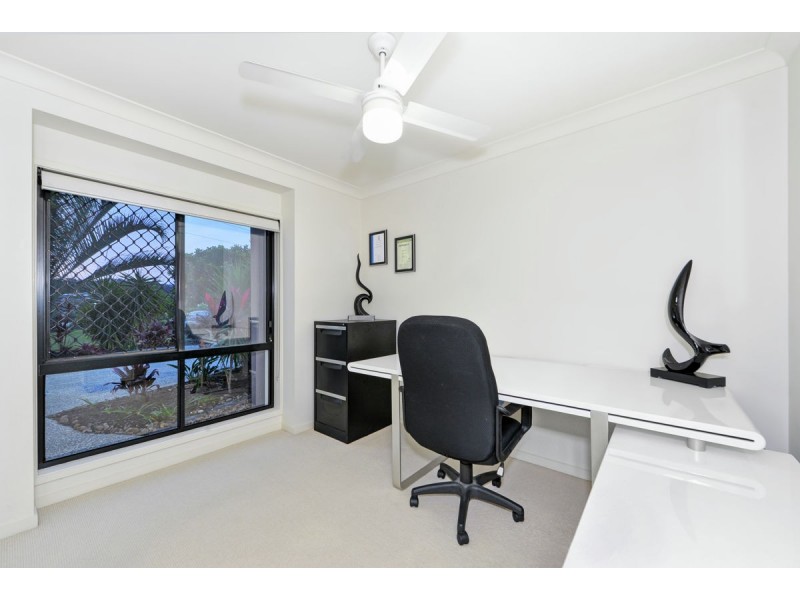 2/20 Cabriolet Court, Upper Coomera QLD 4209