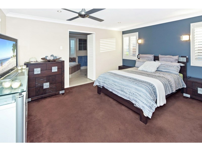 8 Vasey Court, Upper Coomera QLD 4209