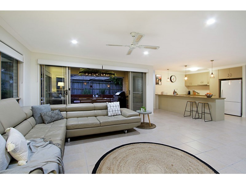 7 Treeline Circuit, Upper Coomera QLD 4209