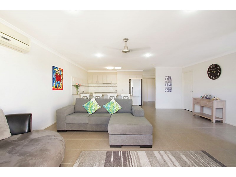 2/6 Cardwell Street, Upper Coomera QLD 4209