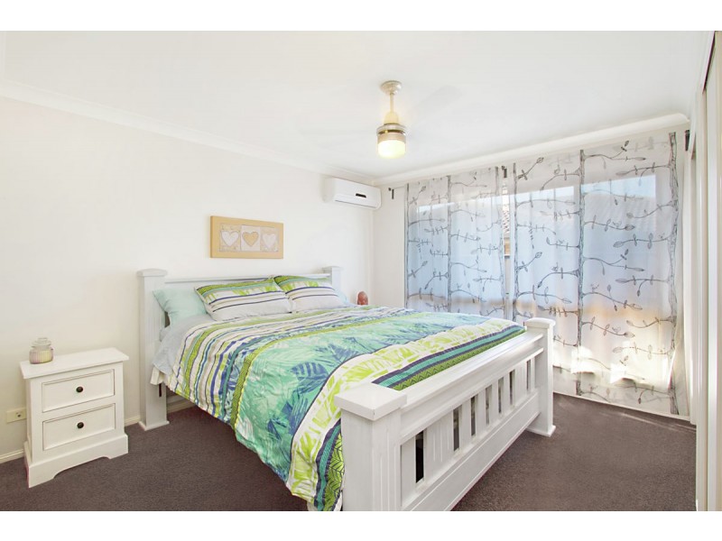 2/6 Cardwell Street, Upper Coomera QLD 4209