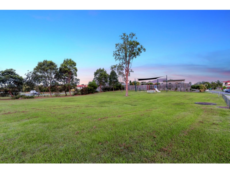 2 Nicola Way, Upper Coomera QLD 4209