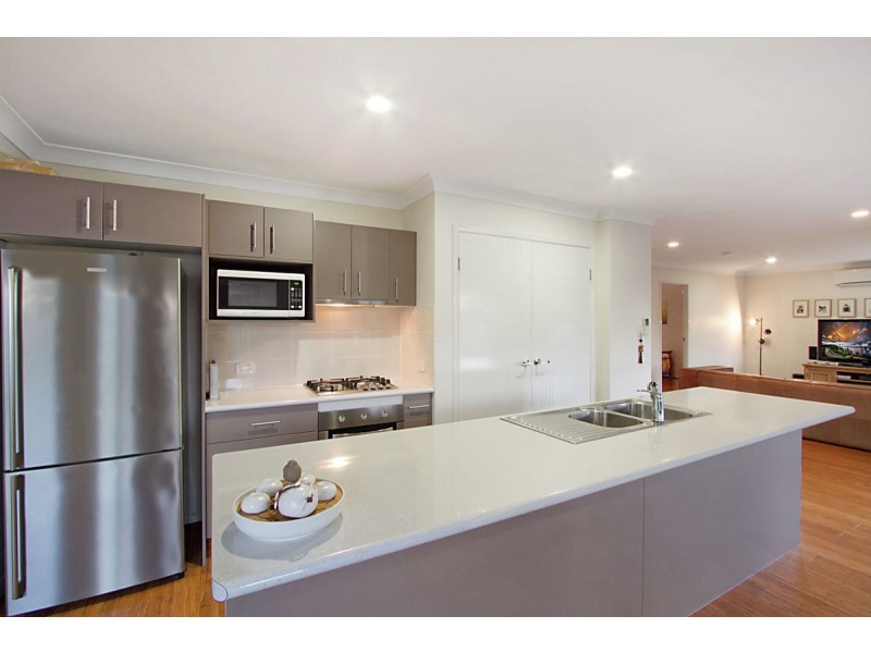 22 Coomerong Crescent, Upper Coomera QLD 4209