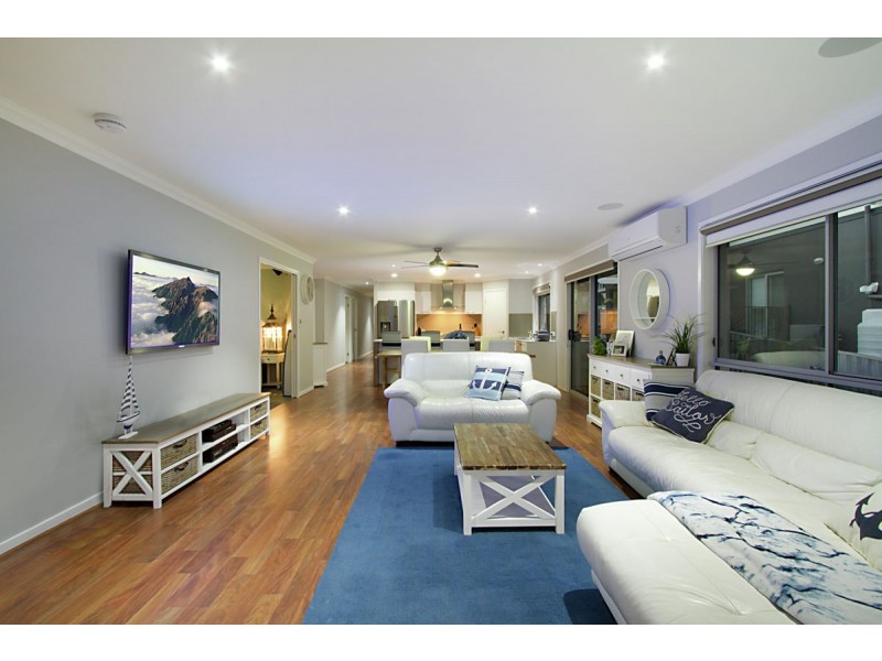 7 Annabelle Crescent, Upper Coomera QLD 4209