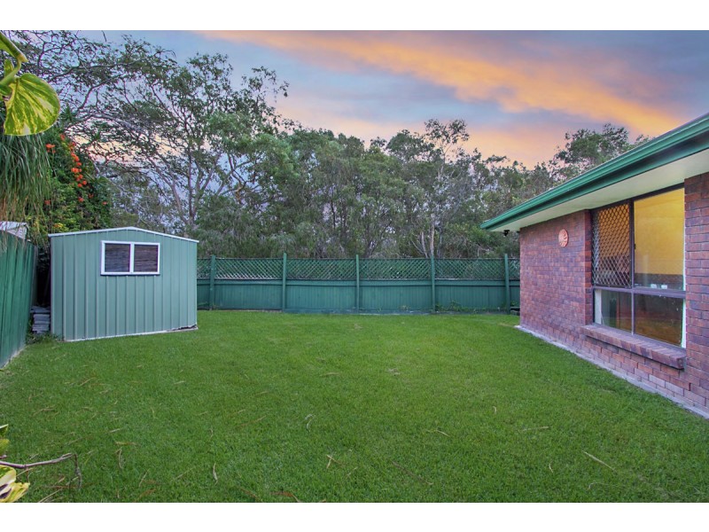 1/14 Burwood Court, Labrador QLD 4215