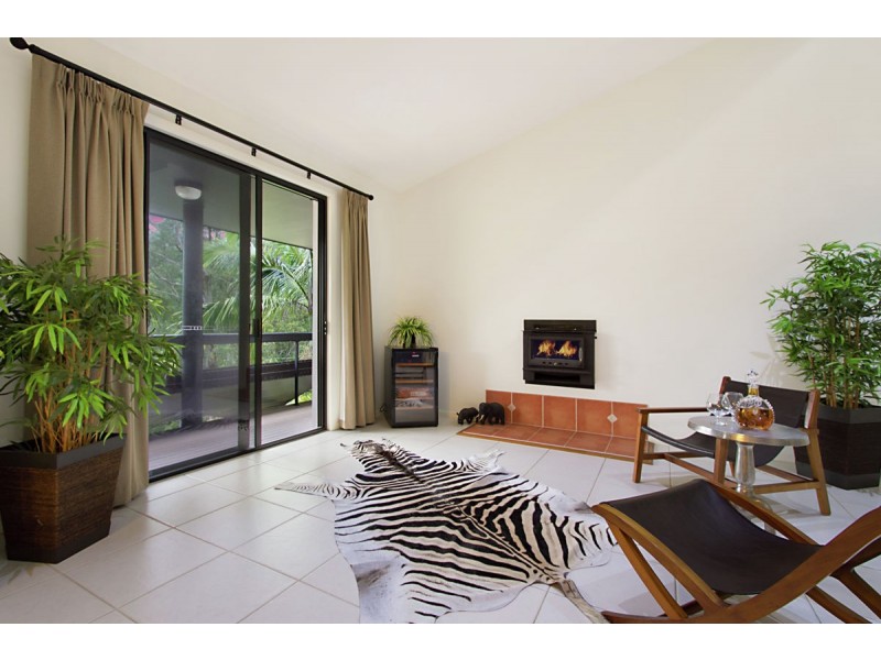 51 Timberview Drive, Wongawallan QLD 4210