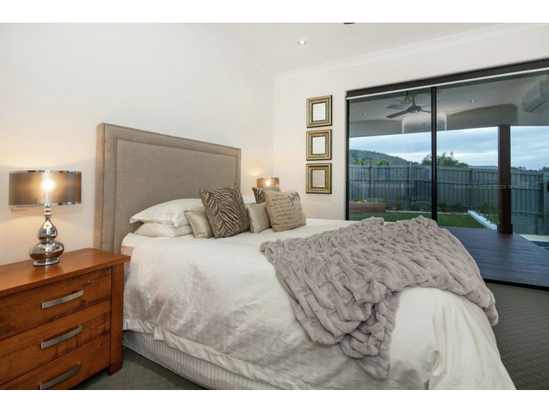 38 Heatherdale Drive, Upper Coomera QLD 4209