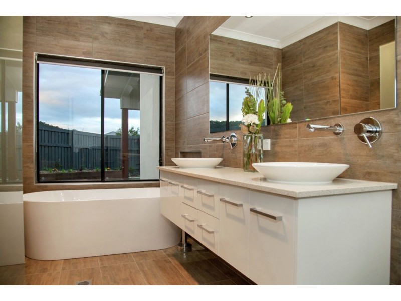 38 Heatherdale Drive, Upper Coomera QLD 4209