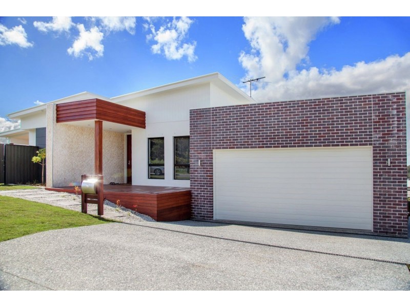 38 Heatherdale Drive, Upper Coomera QLD 4209