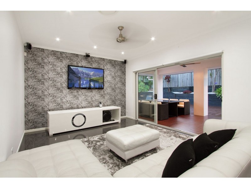 7 Peafowl Street, Upper Coomera QLD 4209