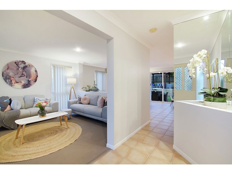 15 River Meadows Dr, Upper Coomera QLD 4209