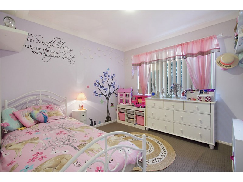 15 River Meadows Dr, Upper Coomera QLD 4209