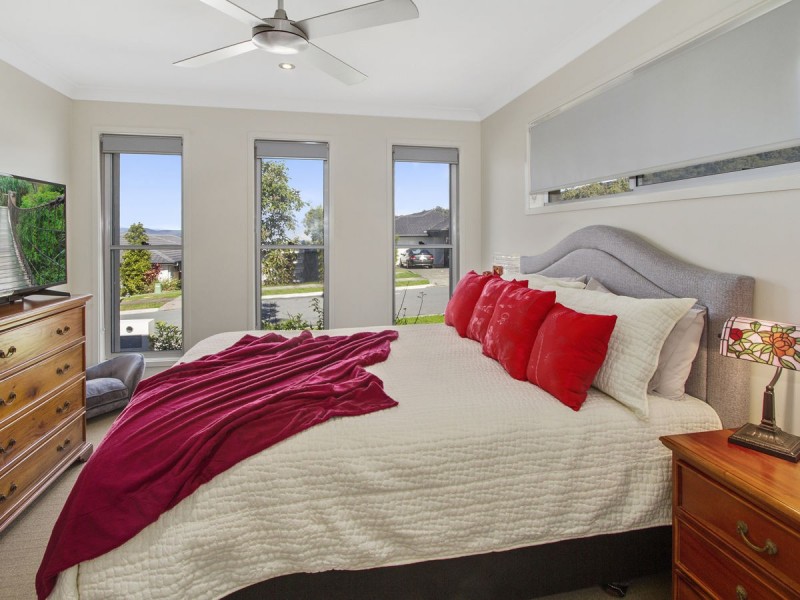 9 Gresswell Crescent, Upper Coomera QLD 4209