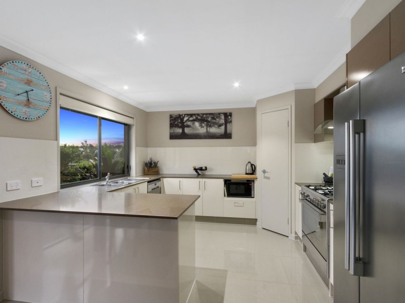 32 Wolseley Way, Upper Coomera QLD 4209