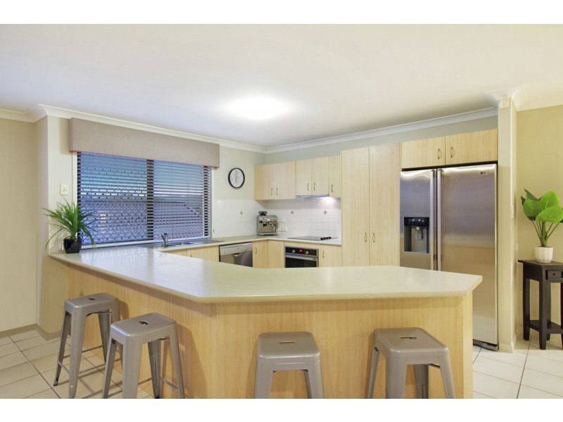 38 FAN ROAD, Robina QLD 4226