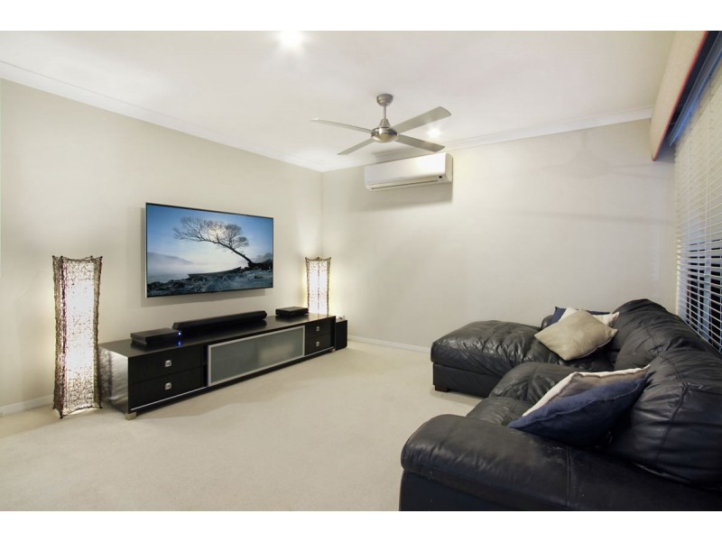 38 FAN ROAD, Robina QLD 4226