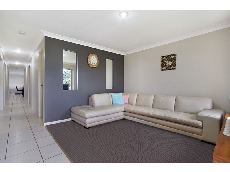 11 Treeline Circuit, Upper Coomera QLD 4209