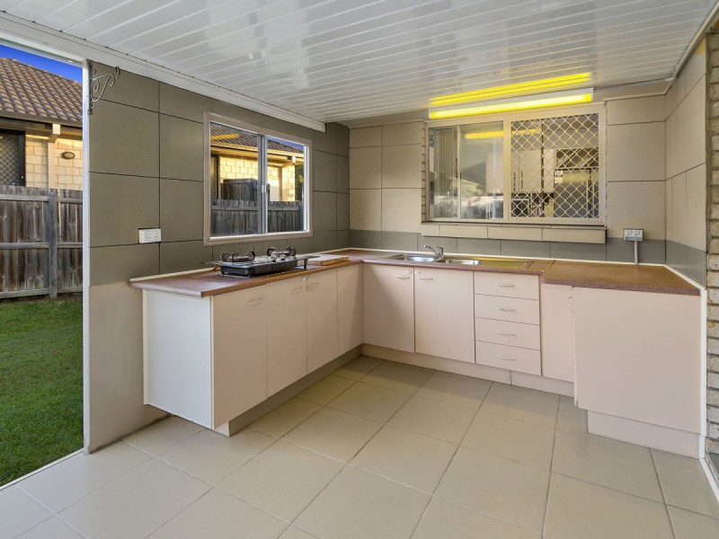 15 Shawnee Crescent, Pimpama QLD 4209