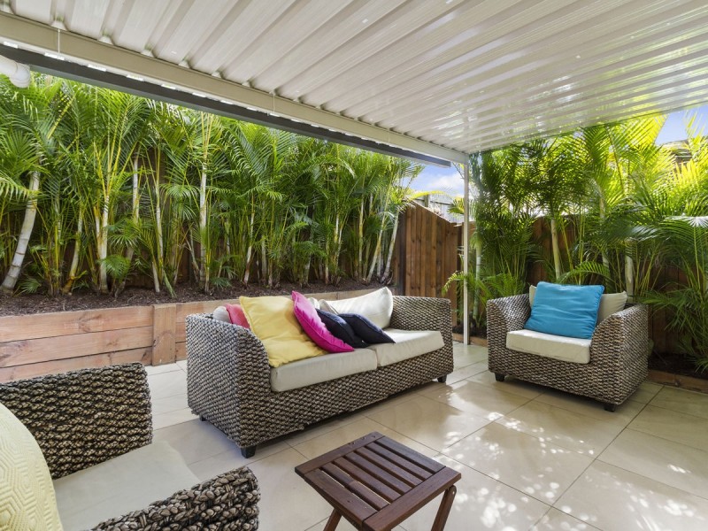 1/60 Aldgate Crescent, Pacific Pines QLD 4211