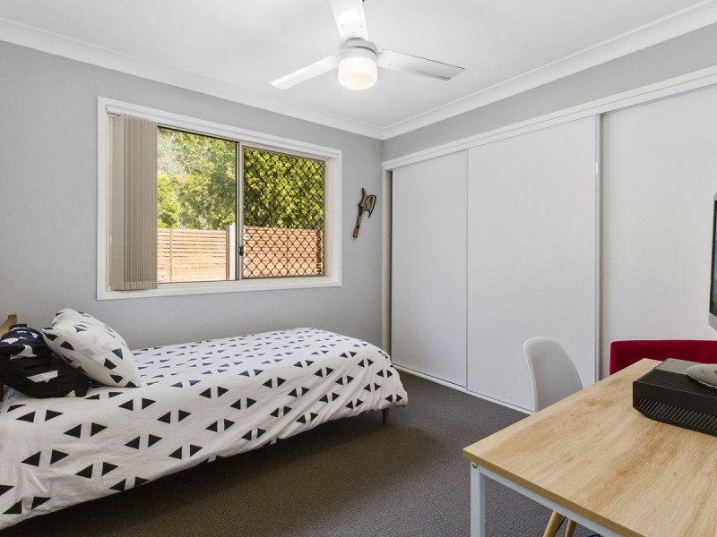 1/60 Aldgate Crescent, Pacific Pines QLD 4211