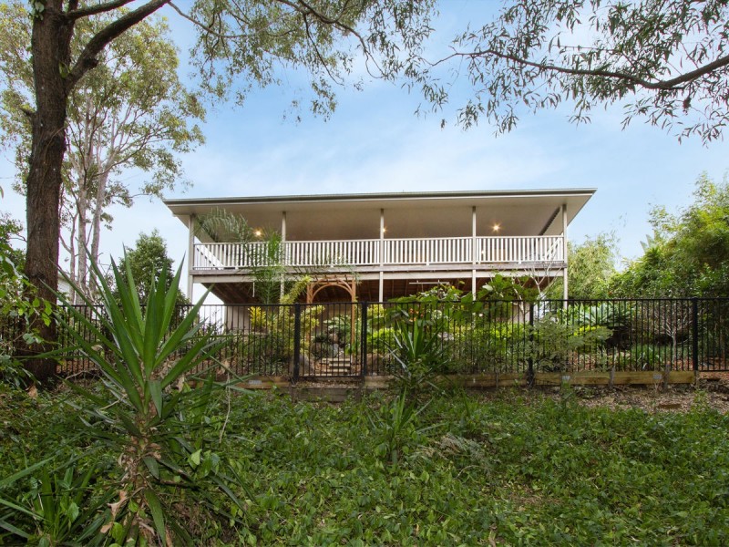 9 Lysterfield Rise, Upper Coomera QLD 4209