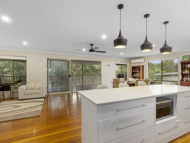 9 Lysterfield Rise, Upper Coomera QLD 4209