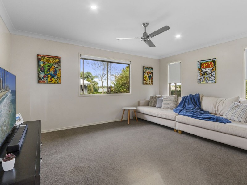 9 Lysterfield Rise, Upper Coomera QLD 4209