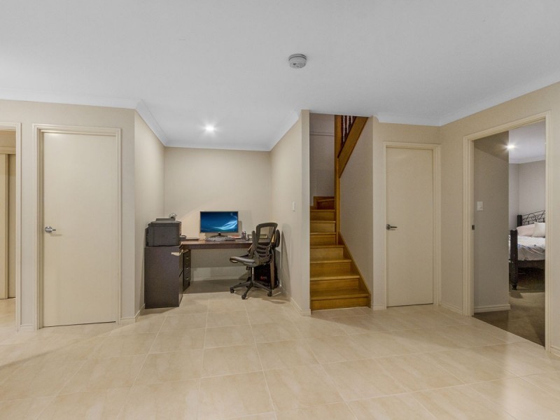 9 Lysterfield Rise, Upper Coomera QLD 4209