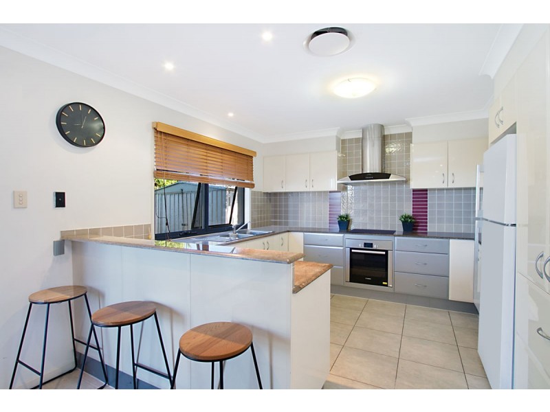 42 Rix Dr, Upper Coomera QLD 4209