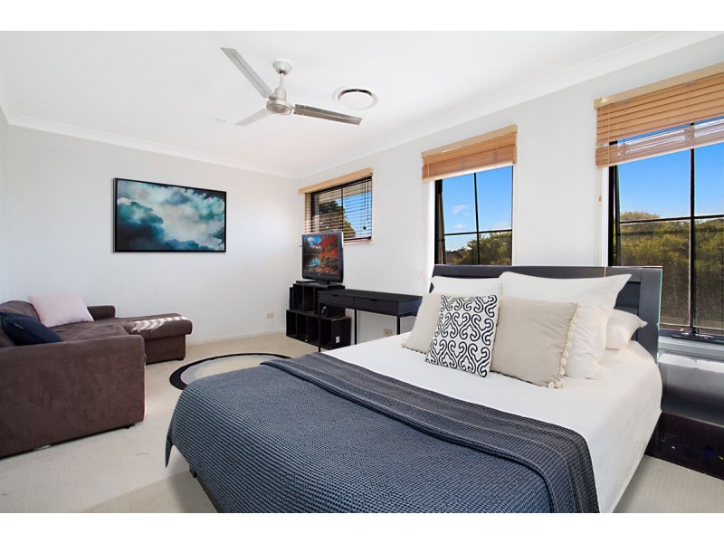 42 Rix Dr, Upper Coomera QLD 4209