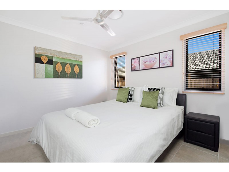 42 Rix Dr, Upper Coomera QLD 4209