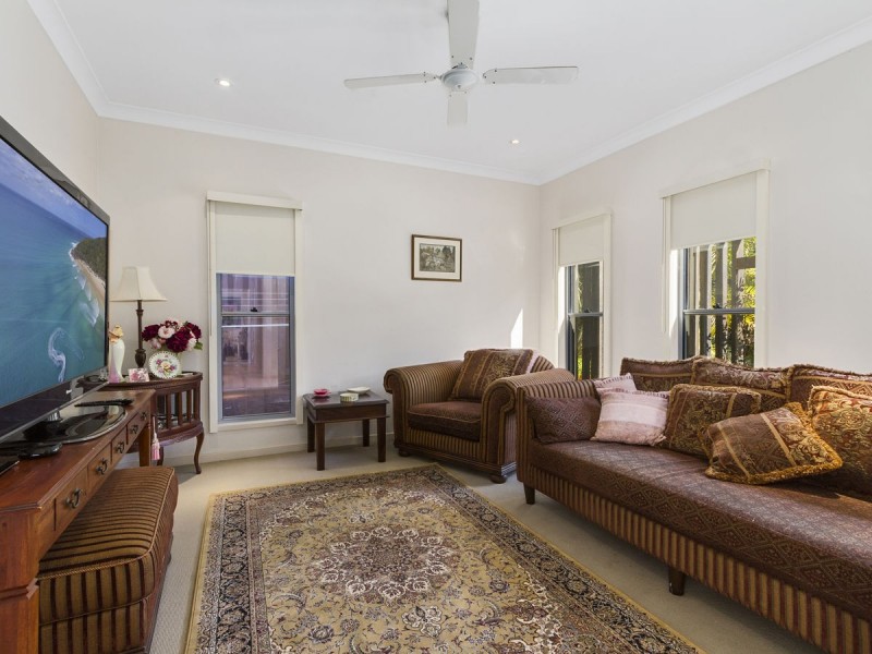 19 Garawarra Crescent, Upper Coomera QLD 4209