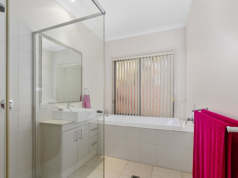 19 Garawarra Crescent, Upper Coomera QLD 4209